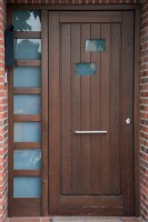 /album/fotogaleria-puertas/puerta-exterior-de-madera-241031-jpg/
